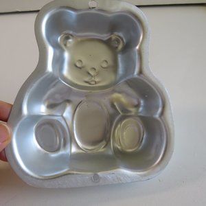 Teddy Bear Baking Cake Pan Metal LIKE NEW Condition 5.5" tall